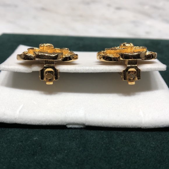 Dior gold brush tone floral clip on earrings with rhinestones. - Picture 6 of 7